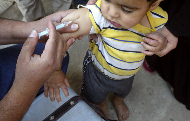 200 هزار کودک زیر پنج سال در برابر «فلج اطفال» واکسینه می شوند