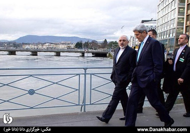 دیدار ظریف - کری در پاریس/ ادامه گفت وگوها در سطح معاونان وزیران خارجه