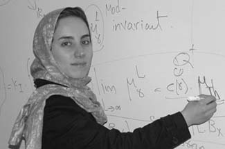 مریم میرزاخانی سومین زن الهام‌بخش سال 2014 شد