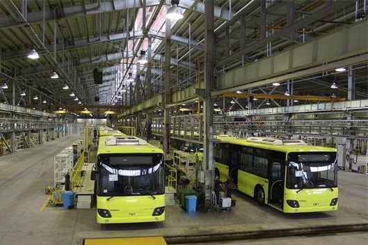 تولید اتوبوس در کشور متوقف شده است