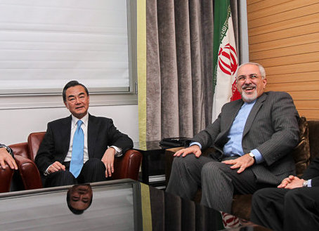 ظریف و وزیر خارجه چین دیدار و گفت و گو کردند