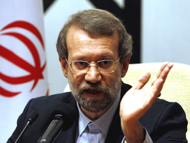 لاریجانی: آشفتگی های سیاسی داخلی در کشور باعث فرار سرمایه می شود