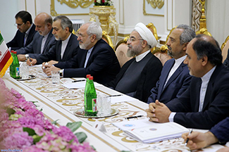 روحانی: ایران مسیر مطمئن ترانزیت کالا برای کشورهای آسیانه است