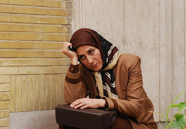 فاطمه معتمدآریا: هر بلایی به سرم بیاید از ایران نمی روم/ به مردمم بدهکارم