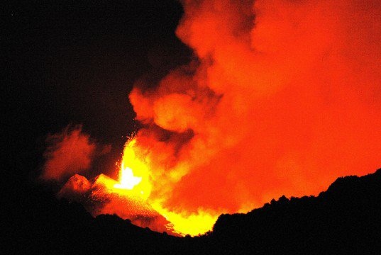 تولید انرژی با استفاده از آتشفشان