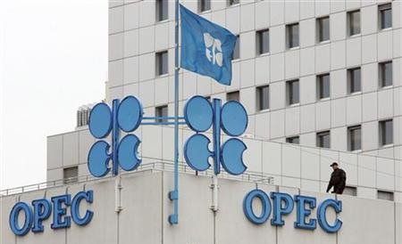تحلیلگران: اوپک تولیدش را کاهش ندهد نفت به 60 دلار می‌رسد