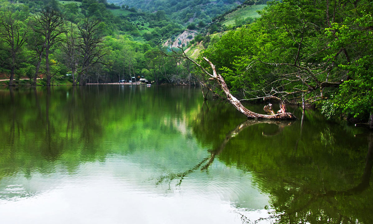 دریاچه شورمست سوادکوه، نگینی در دل طبیعت