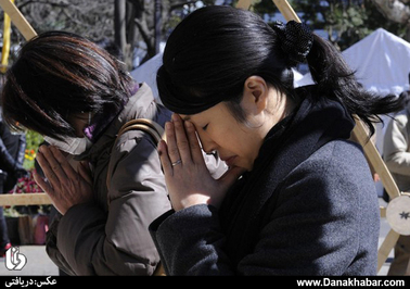  ادای احترام به قربانیان فاجعه 3 سال پیش سونامی فوکوشیما در ژاپن (توکیو) 
