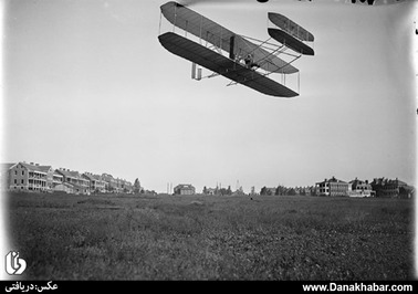 پرواز ویلبر رایت با اولین هواپیمای ساخت بشر. 1904
