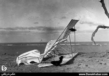 از بین رفتن یکی از اولین گلایدرهای ساخته برادران رایت در باد. 1901