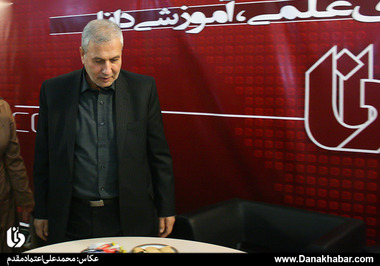 دکتر علی ربیعی وزیر تعاون، کار و رفاه اجتماعی