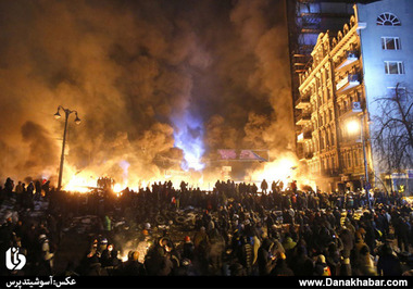 درگیری پلیس و معترضان دولت در کی یف