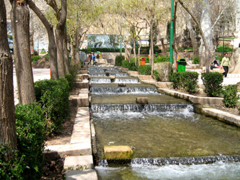 چشمه آب گرم محلات استان مرکزی