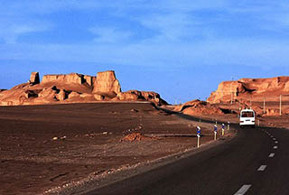 دمای هوا در شهداد کرمان به 40 درجه رسید؛ اردبیل به 1-