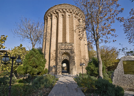 خط شش مترو تهران 100 متر از بناهای تاریخی شهرری فاصله دارد/ هیچ آسیبی به آثار تاریخی نمی رسد