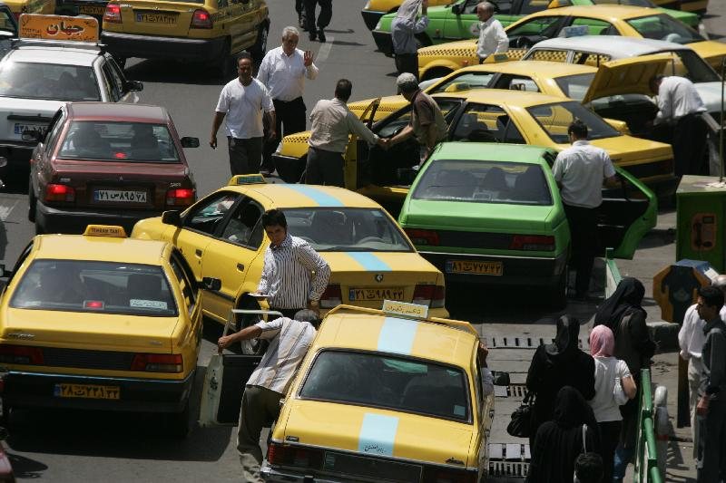 فعاليت بیش از هزار راننده تاكسي بالاي 70 سال در پايتخت