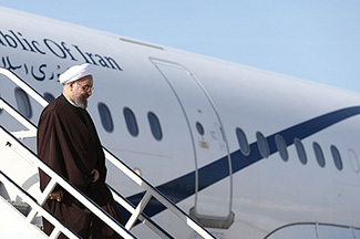 روحانی وارد بوشهر شد + برنامه های سفر رییس جمهوری