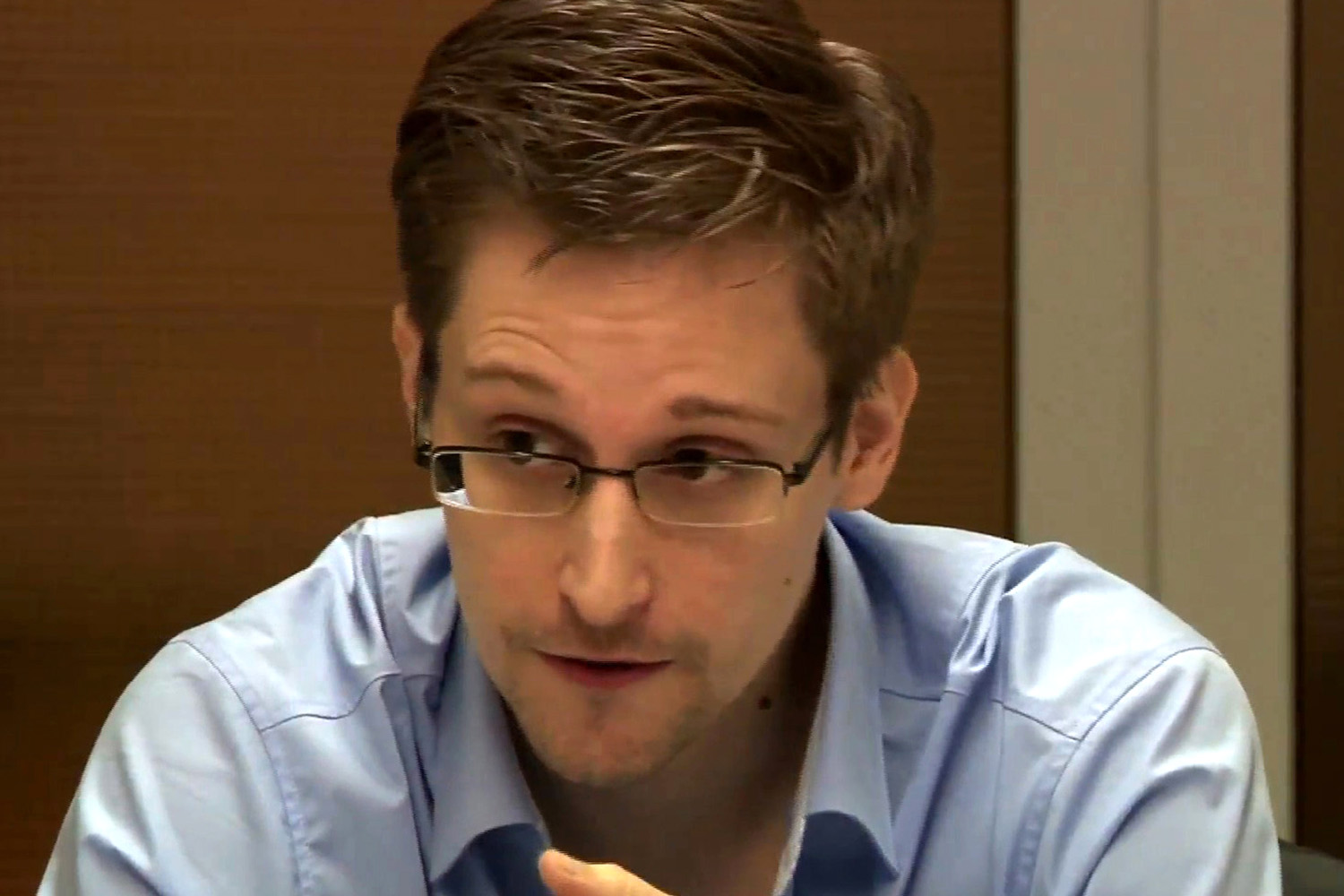 محاکمه اسنودن در آمریکا عادلانه نخواهد بود