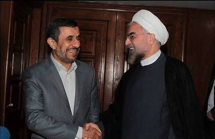 مقایسه 8 سال دولت احمدی نژاد و یک سال دولت روحانی
