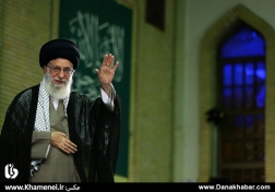 دیدار خانواده‌های شهدای هفتم تیر و شهر تهران با رهبر انقلاب