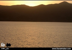 دریاچه زریوار