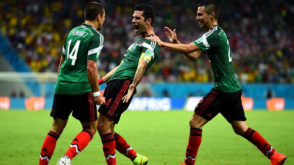 برزیل با شکست سنگین کامرون صدرنشین صعود کرد/ رویارویی جذاب برزیل -شیلی و هلند- مکزیک در یک هشتم + عکس