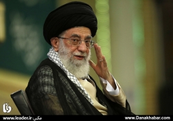 دیدار مسوولان و دست‌اندرکاران حج با مقام معظم رهبری