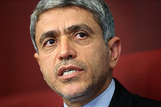 انتقاد وزیر اقتصاد از معافیت مالیاتی 43 درصد تولید ناخالص داخلی ایران