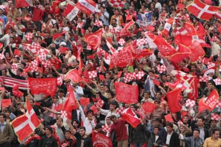 کاهش تماشاگران فوتبال در نیم فصل اول لیگ برتر