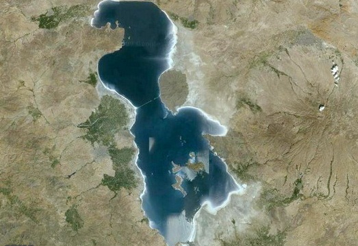 آغاز مطالعات انتقال آب از دریای‌خزر به دریاچه ارومیه
