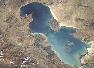«نجات دریاچه ارومیه» به مناظره گذاشته می شود