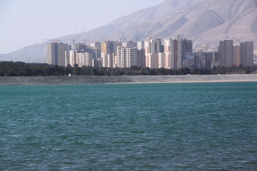 دومین دریاچه بزرگ تهران تا پایان سال در اراضی عباس آباد ساخته می شود