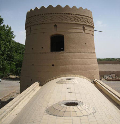 آشنایی با باغ پهلوان پور مهریز