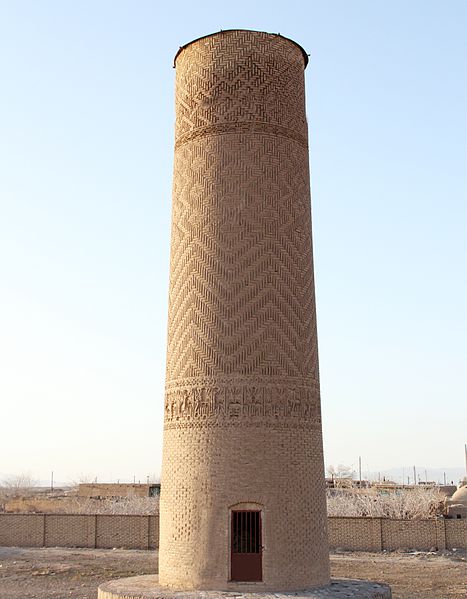برج فیروز آباد