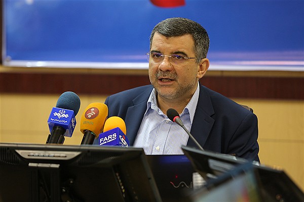 گام مهم دولت برای بیمه درمان/ پرداختی از جیب مردم به 40 درصد کاهش یافته است