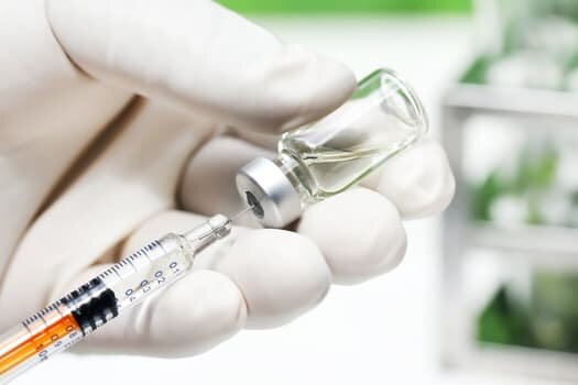 تزریق بیش از ۳۵۵ هزار دز واکسن کرونا در کشور طی ۲۴ ساعت گذشته