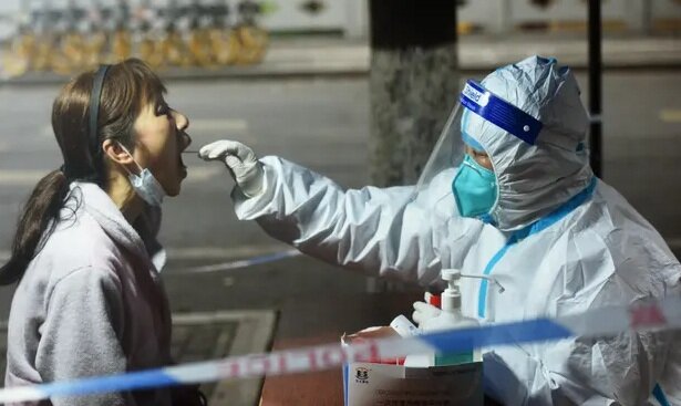 گسترش تست تشخیصی کرونا در شانگهای/افزایش محدودیت‌ها در دیگر شهرهای چین