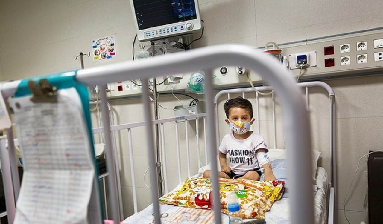 وضعیت مراجعات کرونایی کودکان به بیمارستان‌/توصیه به والدین در شرایط بازگشایی مدارس