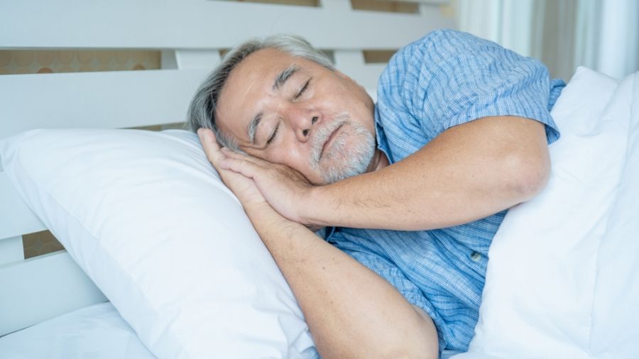 ۷ ساعت خواب برای افراد میانسال و سالمند مطلوب است