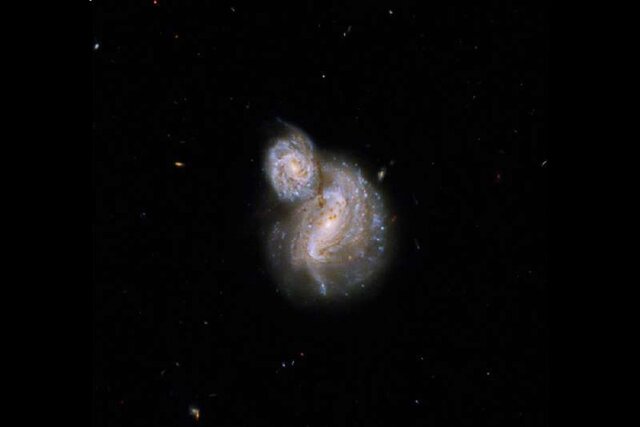 هابل از ۲ کهکشان مارپیچی عجیب تصویر جدید ثبت کرد