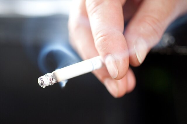 مصرف همزمان سیگار و داروهای مختلف چه عوارضی دارد؟