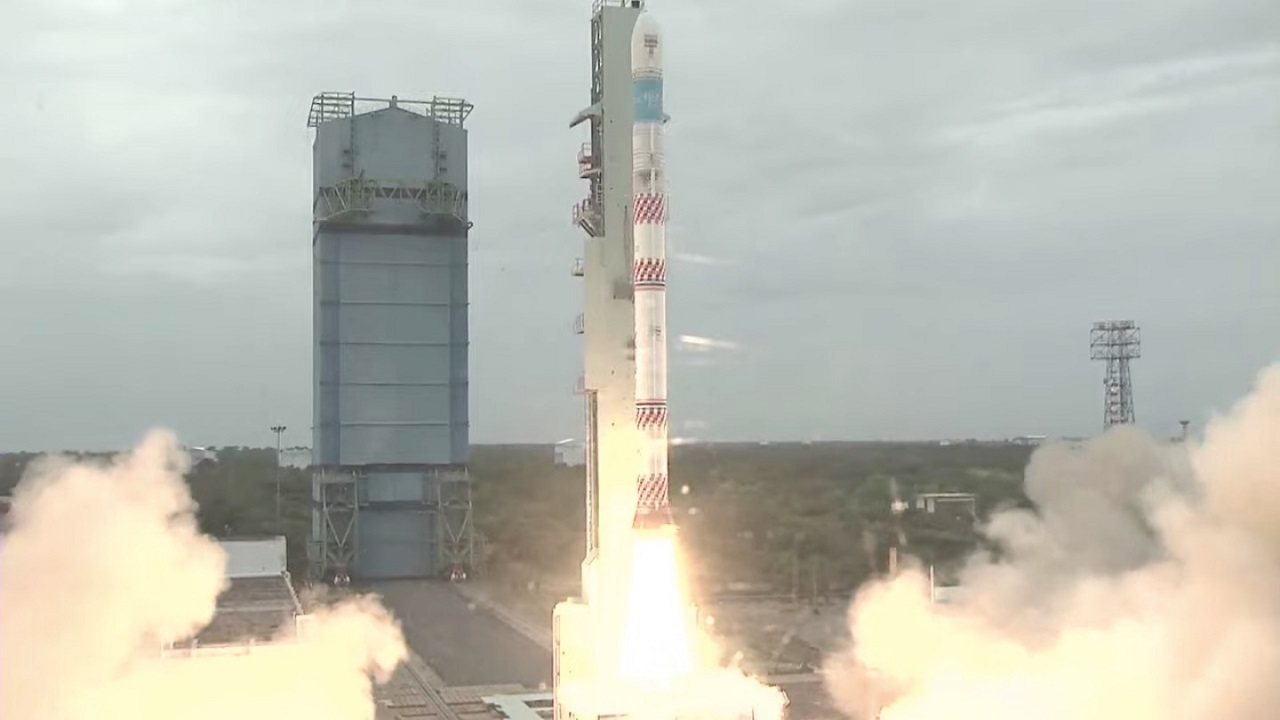 شکست هند در اولین پرتاب ماهواره‌ای خود به فضا
