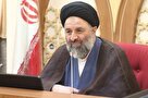 احساس مسئولیت و وظیفه در مقابل حوادث سياسی و اجتماعی و دفاع همه جانبه از اسلام و ولایت درس حضرت زهراست
