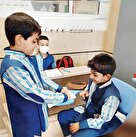 بچه‌ها را به سبک "وزش باد" تربیت می‌کنیم و از آن‌ها انتظار مقاومت داریم